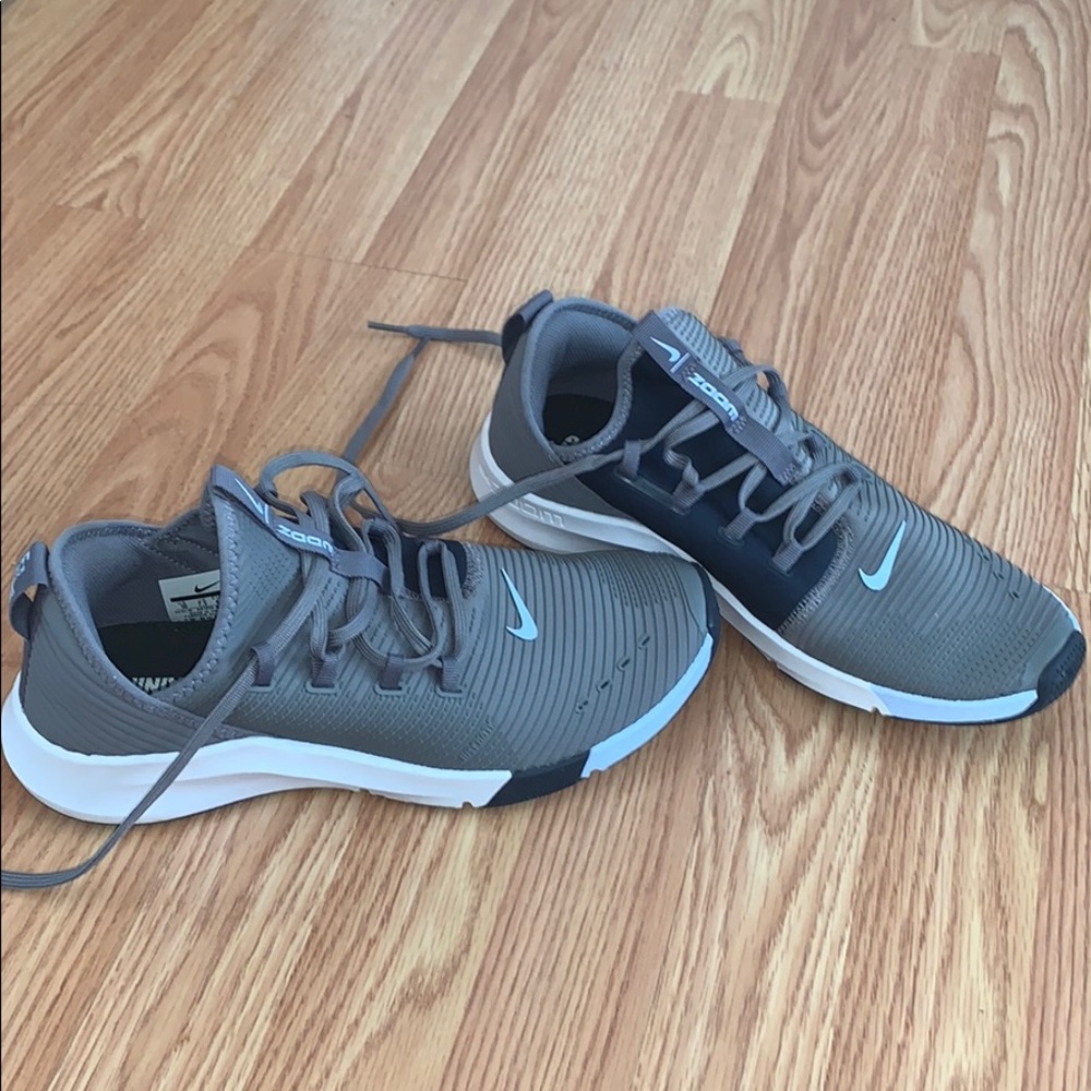 Nike zoom size 10